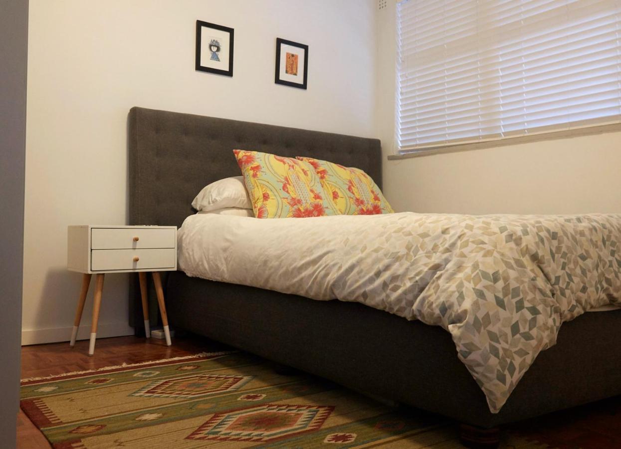 World Travellers Eclectic Apartment Cape Town Eksteriør bilde