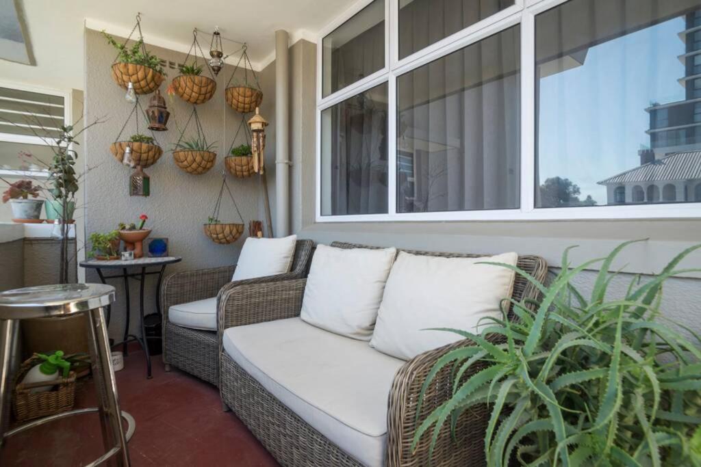 World Travellers Eclectic Apartment Cape Town Eksteriør bilde